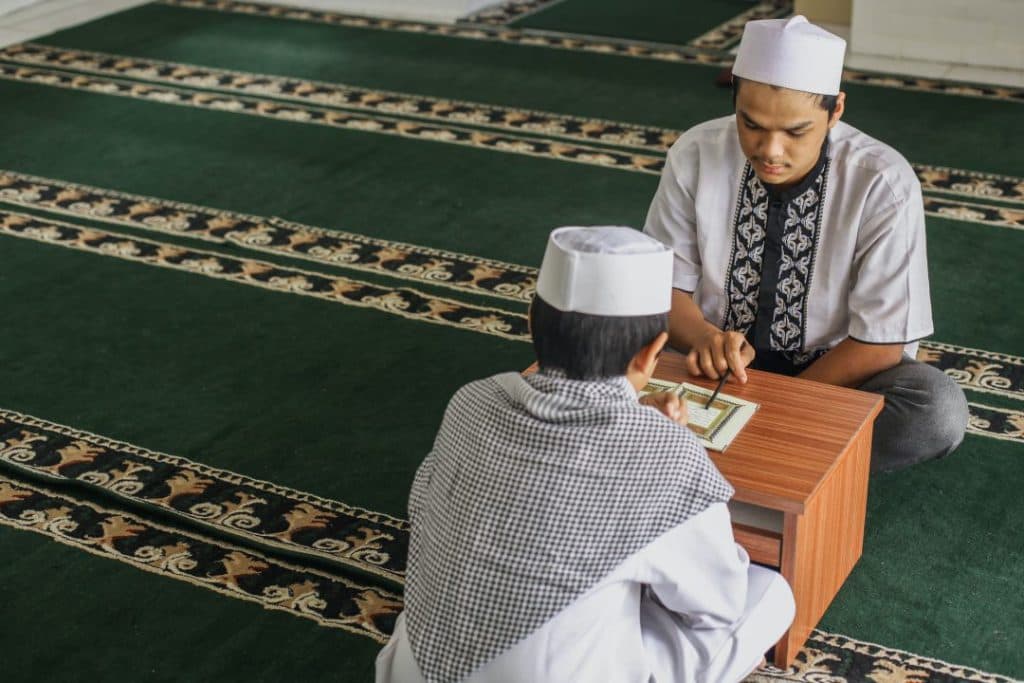Students learning Qur'an in class